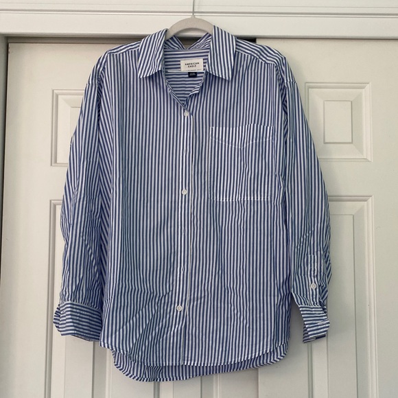 American Eagle Outfitters Blue and White Oversized Striped Button Down Shirt - Picture 1 of 3